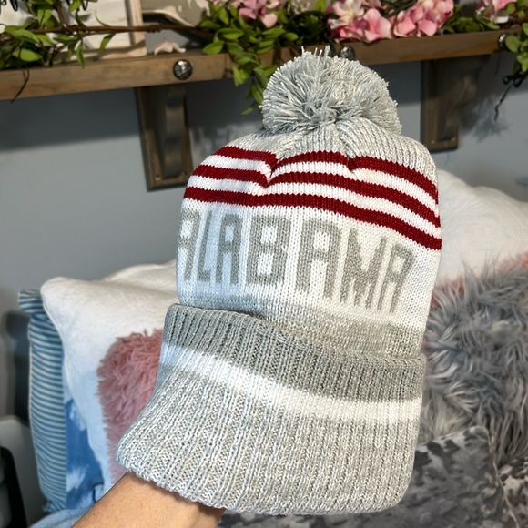 University of Alabama Beanie Winter Cap Acrylic Mens Womens New - Picture 4 of 13